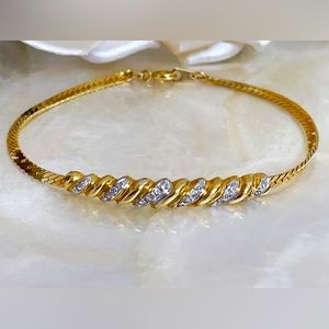 Women’s Vintage gold & silver 2 tone braided Bracelet
